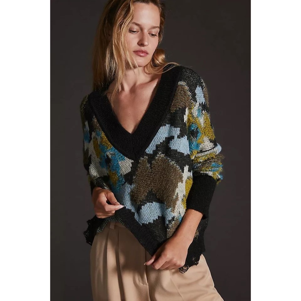 Anthropologie Abstract Camo Distressed V-Neck Knit Sweater Black XXS